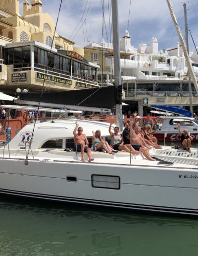 Disfruta de un paseo en barco en Benalmádena