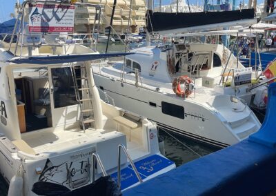 Catamarán Dragón de Oro and Yo Te Espero Yacht ready for boat trips in Benalmádena